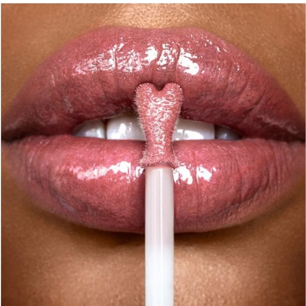 💋 CHARLOTTE TILBURY Collagen Lip Bath Gloss - Rosy Glow